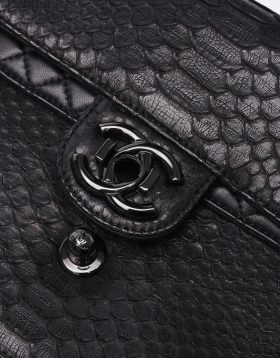 Chanel Timeless Jumbo Python So Black Saclàb CC