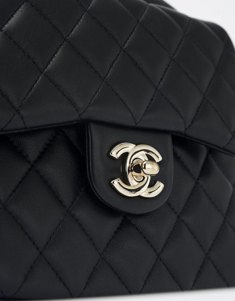 Chanel Backpack Seoul Lamb Black Saclàb Luxury Vintage CC Logo