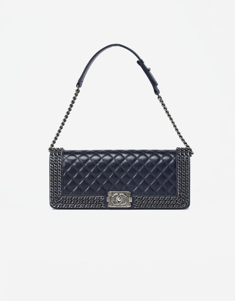 Chanel_Boy_Medium_Calf_Leather_Black
