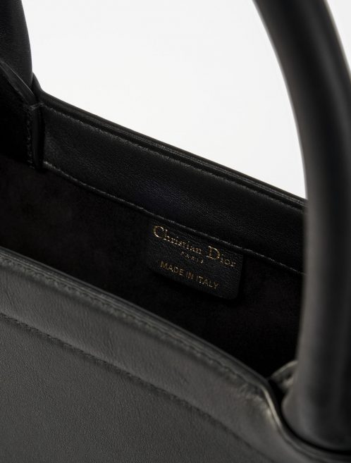 Dior_Book_Tote_Calf_Black