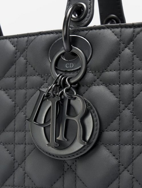 Dior_Lady_Dior_Large_Calf_Black