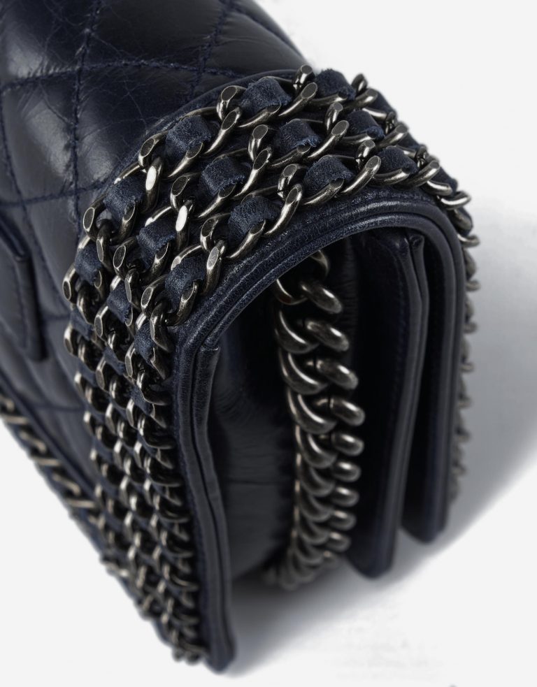 Chanel_Boy_Medium_Calf_Leather_Black