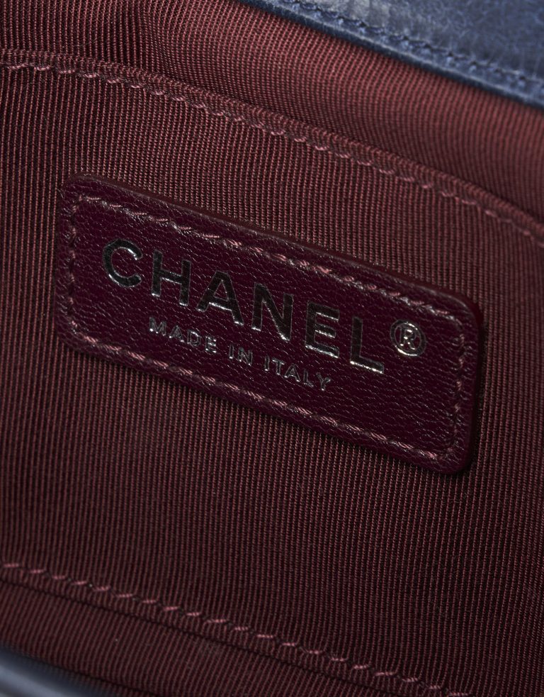 Chanel_Boy_Medium_Calf_Leather_Black