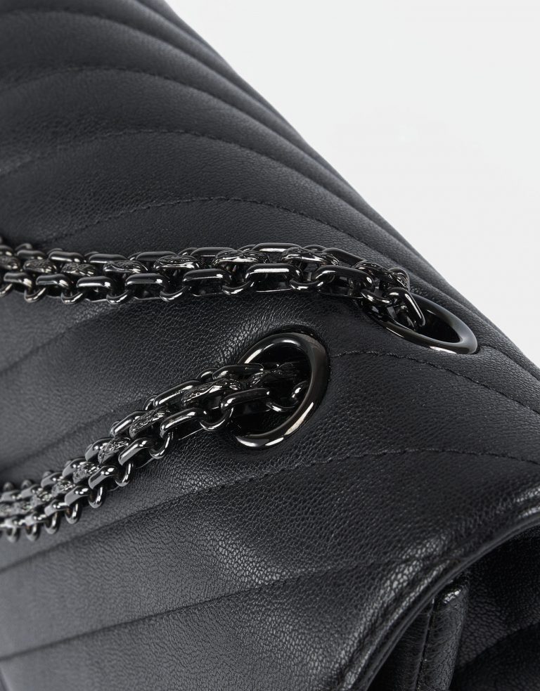 189 Chanel 255 227 Grained Lamb Black