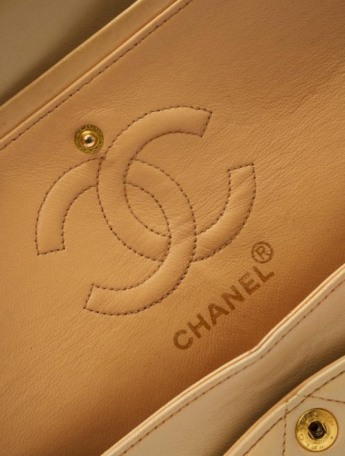 Chanel Classic Double Flap Medium Beige Saclàb Logo
