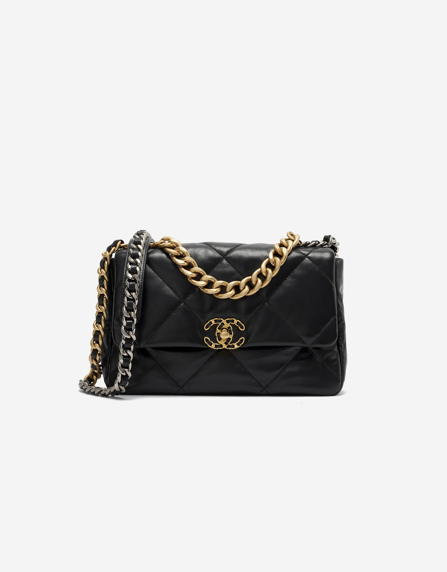 Chanel 19 Large Chevre Black | SACLÀB