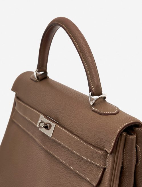 Pre-owned Hermès bag Kelly 40 Clemence Etoupe Beige, Brown | Sell your designer bag on Saclab.com
