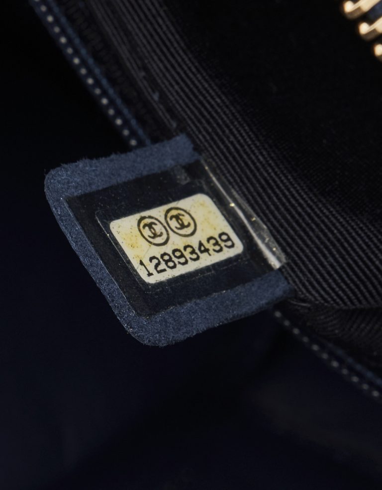 Chanel Camera Bag Lambskin Blue Serial Code SACLÀB