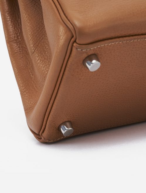 Hermès Kelly 32 Natural Pre-Loved Luxury Handbag