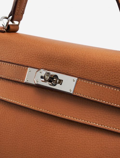 Hermès Kelly 32 Natural Pre-Loved Luxury Handbag