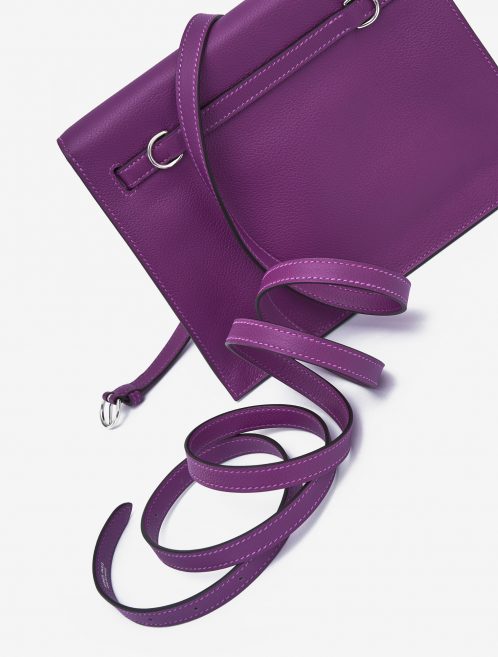 Pre-owned Hermès bag Kelly Danse Evercolor Anemone Violet | Sell your designer bag on Saclab.com