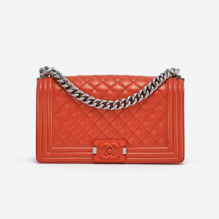 Chanel Boy Bag Medium Patent Leather Coral SACLÀB