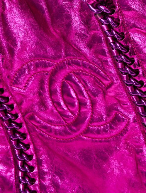 A pre-loved Chanel Shopper Metallic Pink on SACLÀB