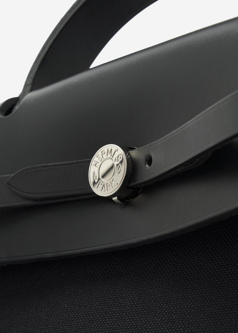 Hermès Herbag 39 Vache Hunter / Toile Militaire Black