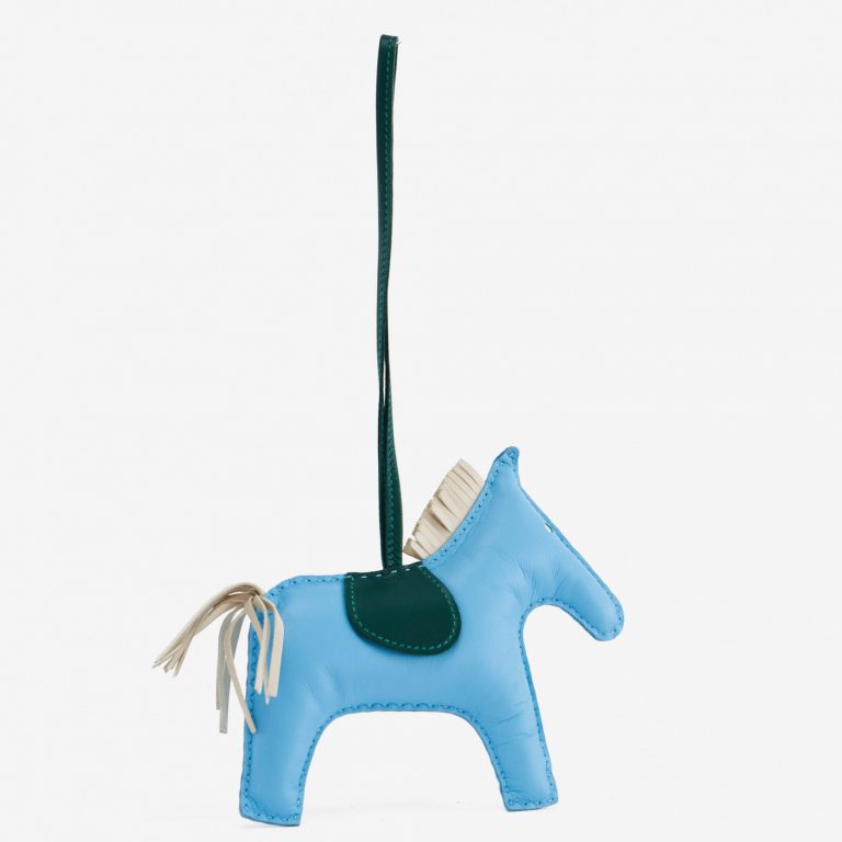 Pre-owned Hermès bag Rodeo Medium Swift Blue Blue | Sell your designer bag on Saclab.com