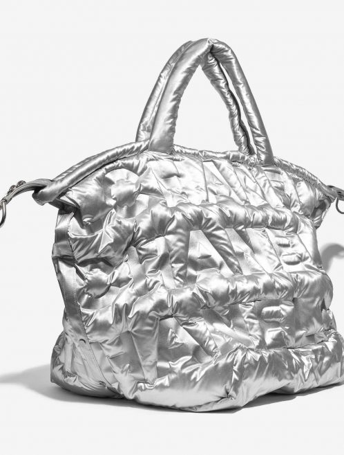 Pre-owned Chanel bag Shopper XXL Nylon Silver Silver | Sell your designer bag on Saclab.com