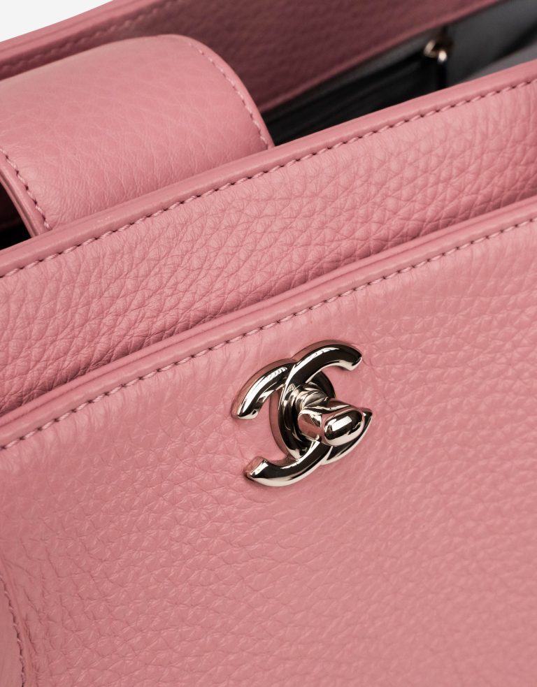 Chanel Shopper Medium Calf Pink