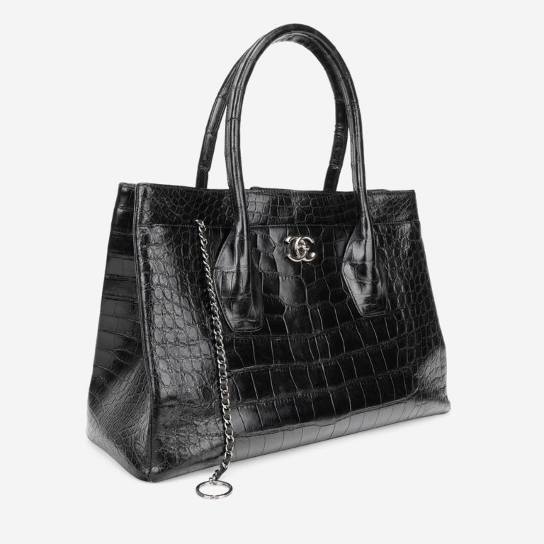 Pre-owned Chanel bag Executive Alligator Black Black | Sell your designer bag on Saclab.com