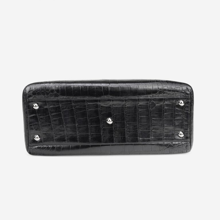 Pre-owned Chanel bag Executive Alligator Black Black | Sell your designer bag on Saclab.com