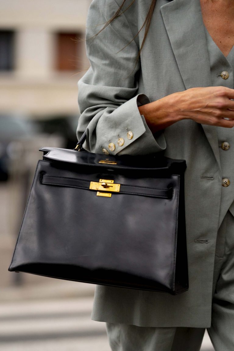 Streetstyle Vintage Kelly Bag in Paris