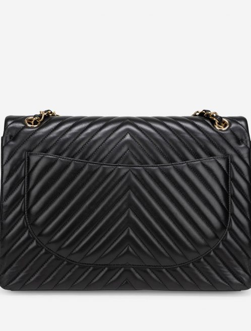 Pre-owned Chanel bag Timeless Maxi Lamb Chevron Black Black | Sell your designer bag on Saclab.com
