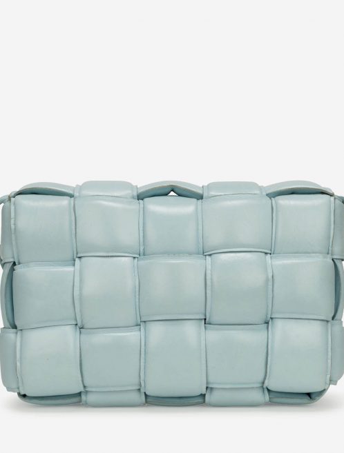 Pre-owned Bottega Veneta bag Cassette Medium Calf Topaz Blue | Sell your designer bag on Saclab.com