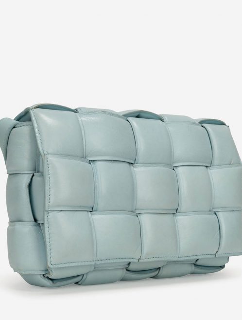 Pre-owned Bottega Veneta bag Cassette Medium Calf Topaz Blue | Sell your designer bag on Saclab.com