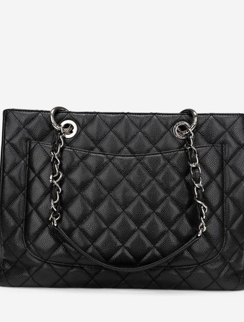 Pre-owned Chanel bag GST Medium Caviar Black Black | Sell your designer bag on Saclab.com
