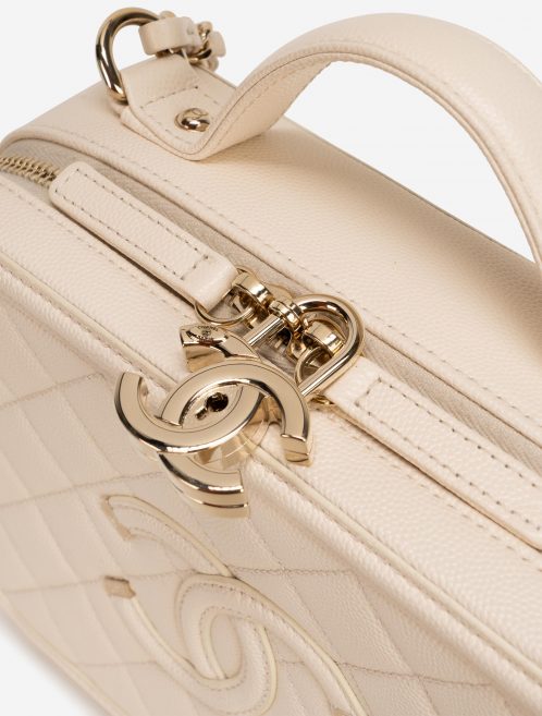 Chanel Vanity Medium Caviar Beige