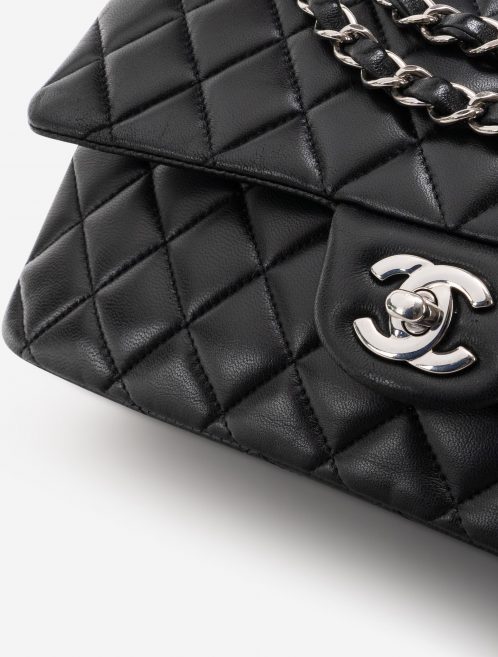 Pre-owned Chanel bag Timeless Medium Lamb Black Black | Sell your designer bag on Saclab.com