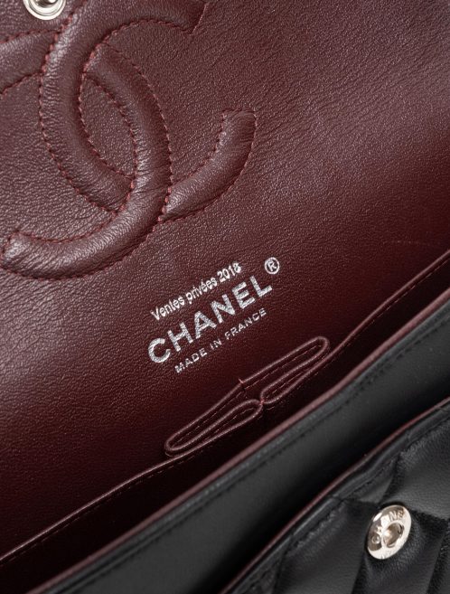 Pre-owned Chanel bag Timeless Medium Lamb Black Black | Sell your designer bag on Saclab.com