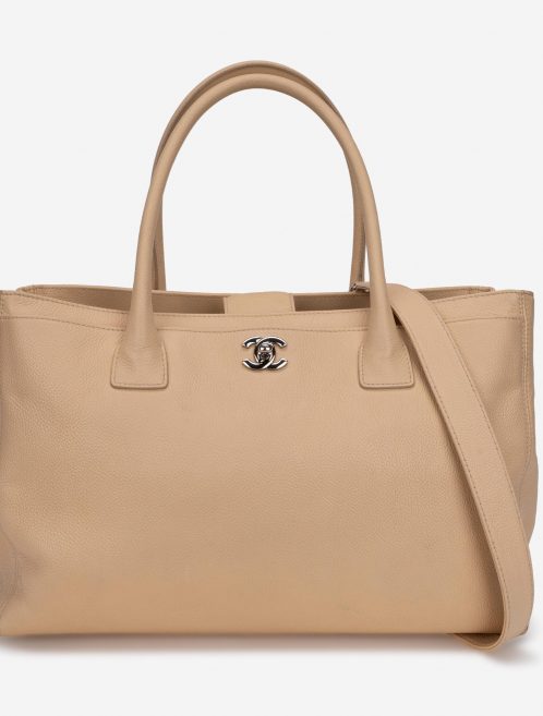 Pre-owned Chanel bag Executive Tote Calf Beige | Sell your designer bag on Saclab.com