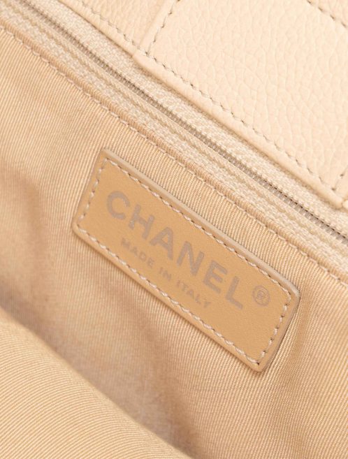 Pre-owned Chanel bag Executive Tote Calf Beige | Sell your designer bag on Saclab.com