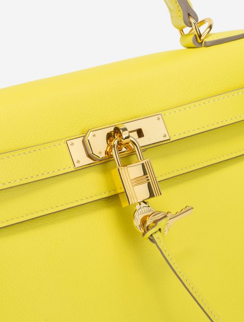 Hermès Kelly 28 Evercolor Lime GHW Lock