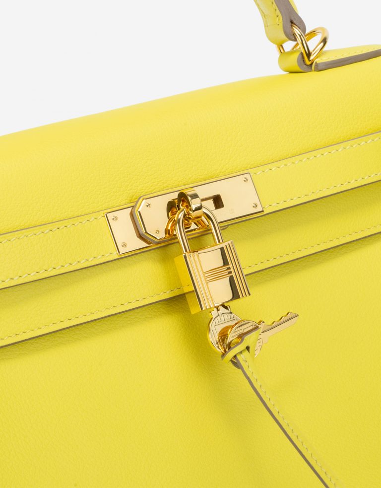 Hermès Kelly 28 Evercolor Lime GHW Lock