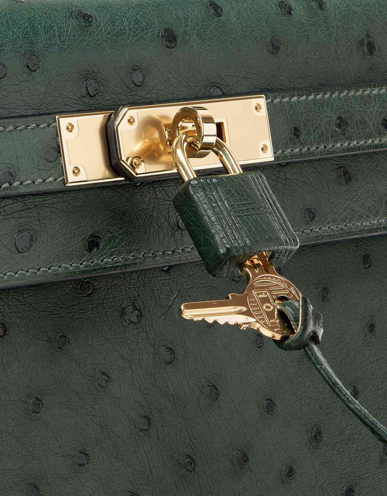 Hermès Kelly 28 HSS Ostrich Vert Titien/ Bleu Indigo