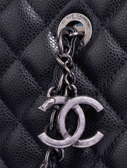 Chanel Shopper Medium Caviar Black