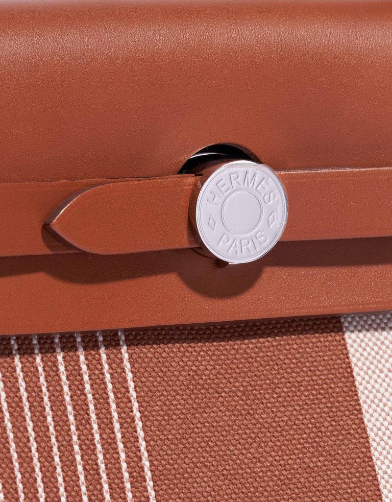 Hermès Herbag 31 Vache Hunter / Toile H Vibration Fauve / Ecru-Beige
