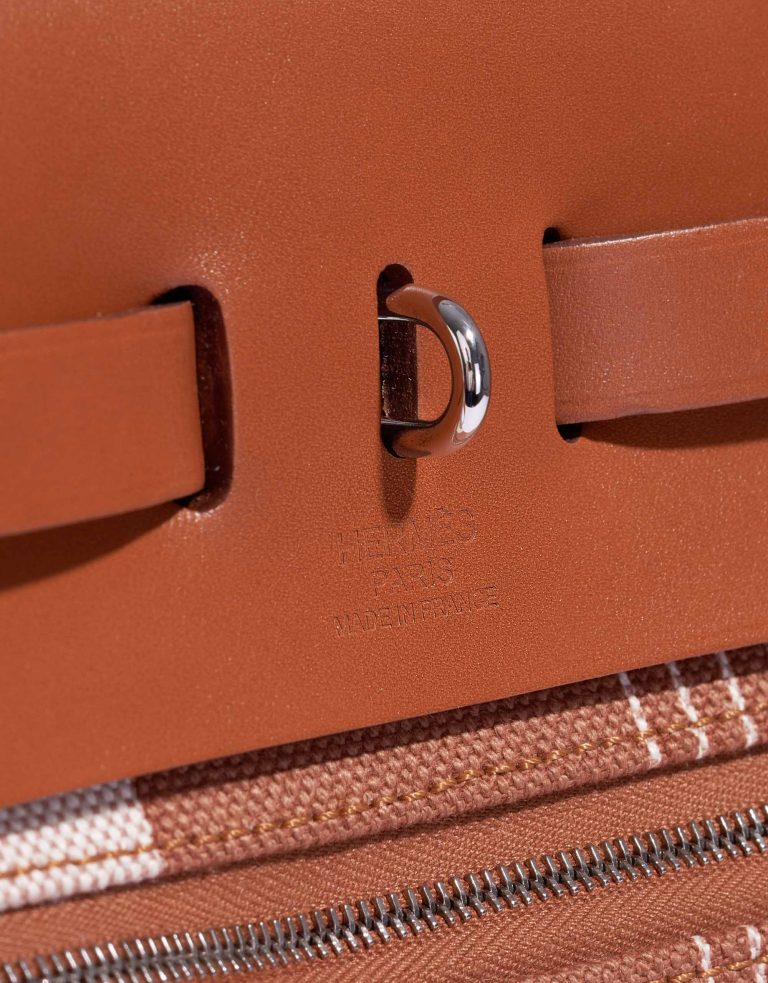 Hermès Herbag 31 Vache Hunter / Toile H Vibration Fauve / Ecru-Beige