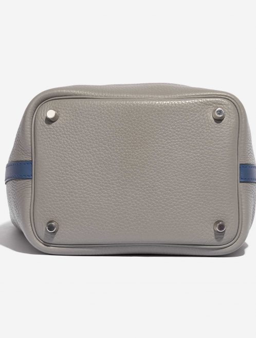 Pre-owned Hermès bag Picotin 18 Clemence / Swift Gris Mouette / Blue Agate Blue Bottom | Sell your designer bag on Saclab.com