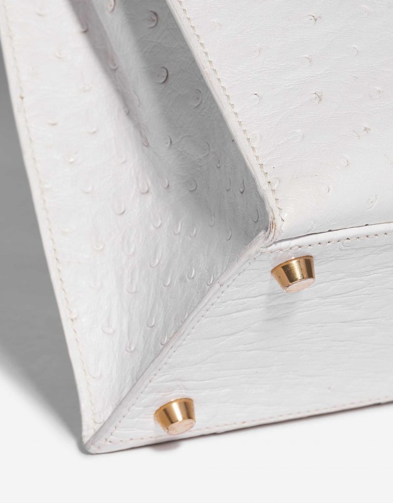 Pre-owned Hermès bag Kelly 32 Ostrich Blanc White Detail | Sell your designer bag on Saclab.com