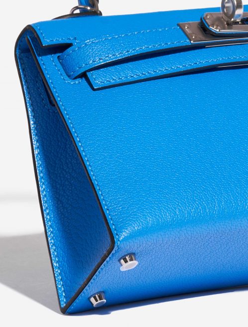 Pre-owned Hermès bag Kelly Mini Chèvre Mysore Blue Hydra Blue Detail | Sell your designer bag on Saclab.com