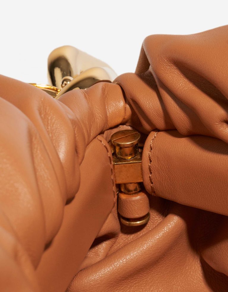Bottega Veneta Chain Pouch Calf Teak | Sell your designer bag
