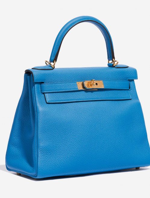 Pre-owned Hermès bag Kelly 28 Togo Blue Zanzibar Blue Side Front | Sell your designer bag on Saclab.com