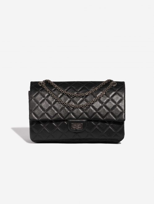 Pre-owned Chanel bag 2.55 Reissue 226 Calf Black Black Front | Sell your designer bag on Saclab.com