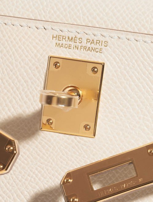 Pre-owned Hermès bag Kelly Mini Epsom Craie White Logo | Sell your designer bag on Saclab.com