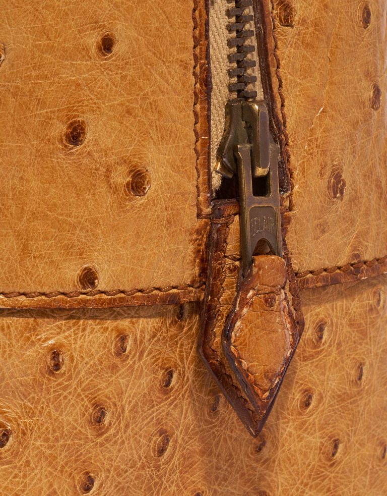 Pre-owned Hermès bag Plume Ostrich Cognac Brown Closing System | Sell your designer bag on Saclab.com