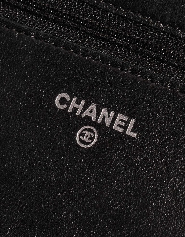 Pre-owned Chanel bag WOC Lamb Black Black Logo | Sell your designer bag on Saclab.com