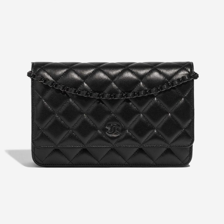 Pre-owned Chanel bag WOC Lamb So Black Black Front | Sell your designer bag on Saclab.com