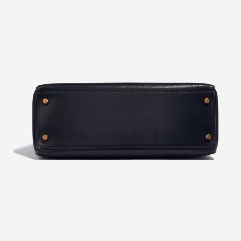 Pre-owned Hermès bag Kelly 32 Box Bleu Marine Blue Bottom | Sell your designer bag on Saclab.com